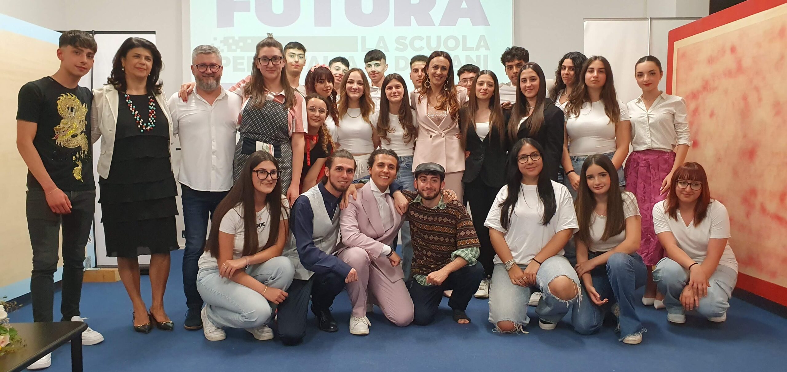Al Liceo Scientifico “Berto” di Vibo successo per l’Aulularia di Plauto – Foto