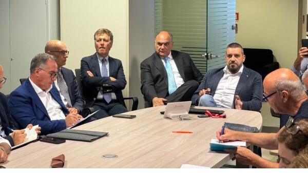Piano per il lavoro, la Regione Calabria stanzia 200 milioni di euro: ecco le finalità degli incentivi