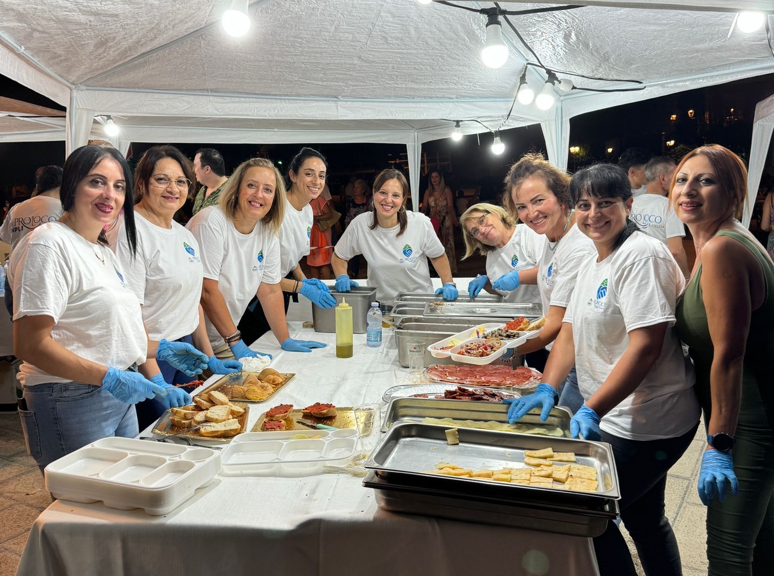 “Viaggio tra i sapori di Calabria”: tante presenze a Filadelfia per l’iniziativa che promuove le realtà gastronomiche
