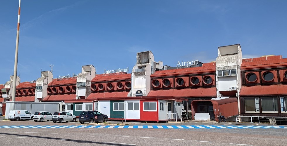 Per l’estate 2025 pronti nuovi collegamenti dagli aeroporti della Calabria: ecco tutte le rotte