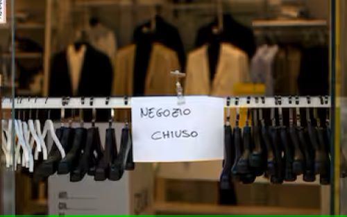 Commercio, a Ferragosto la Calabria si prepara allo sciopero. I sindacati: «Chi lavora nel settore ha diritto a godersi le festività»