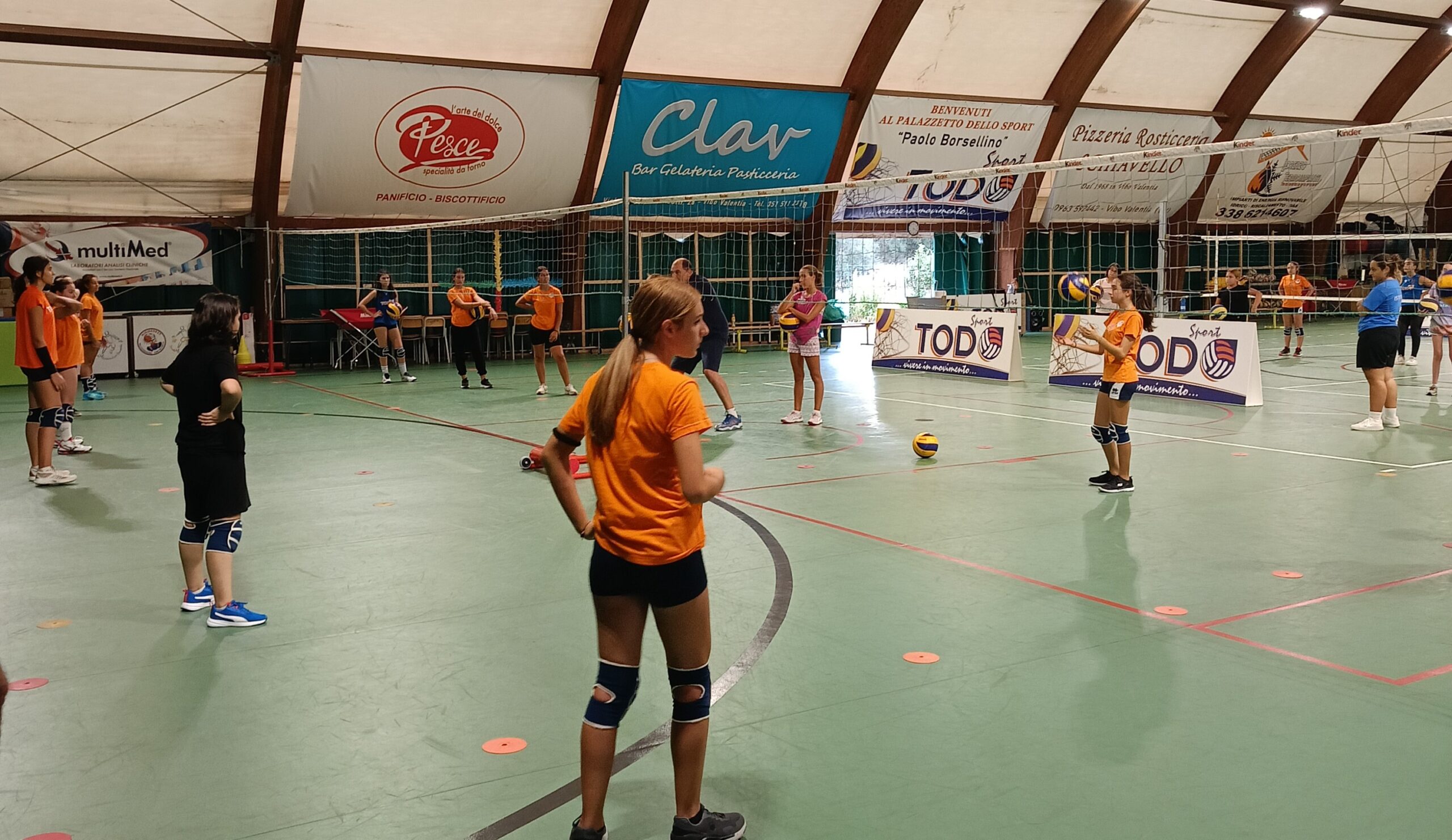 Pallavolo, successo al PalaBorsellino per l’Open day della Todosport Vibo Valentia