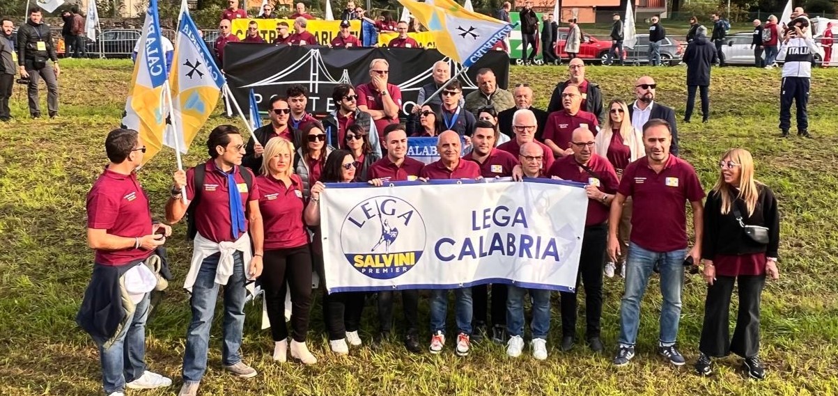 La Lega di Vibo Valentia al raduno di Pontida: soddisfatto il segretario provinciale Mino De Pinto