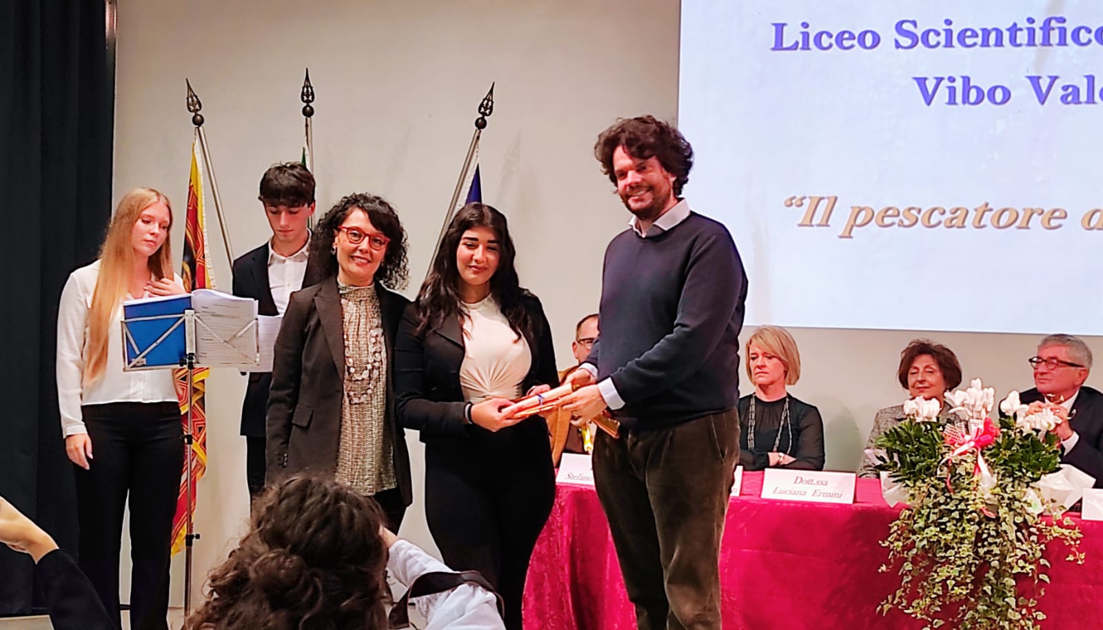 Concorso di scrittura “Le città di Berto”: premiata un’allieva del liceo scientifico di Vibo Valentia