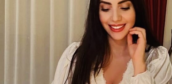 Fabiana Gioffrè, la farmacista con la passione per le torte romantiche: «La pasticceria è il mio cantuccio»