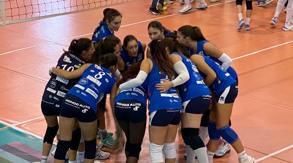 Volley Serie C femminile, vittoria esterna per il Panificio Biscottificio Pesce Todosport Vibo