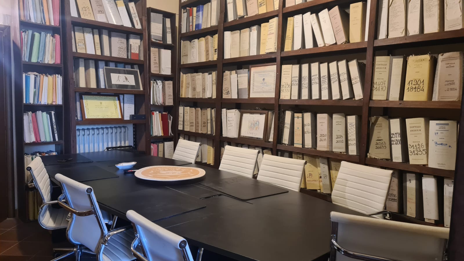 Vibo Valentia. Nella Casa Museo Murmura conservato un immenso e prezioso patrimonio librario