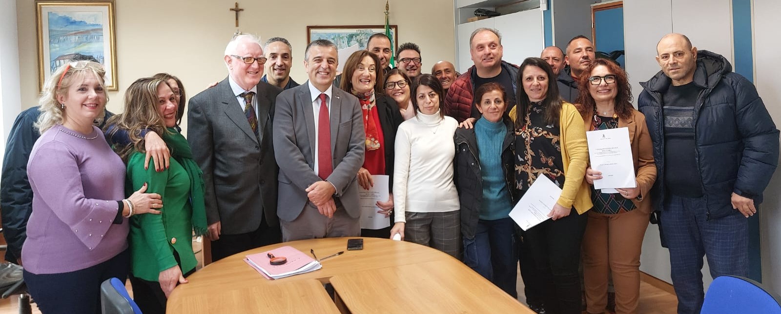 Sereno Natale per 19 dipendenti della Provincia di Vibo: dopo 16 anni arriva il contratto a tempo pieno
