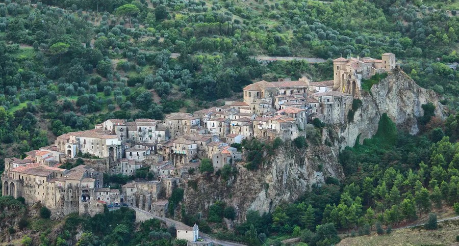 Un borgo calabrese fra le mete da non perdere secondo Visit Italy