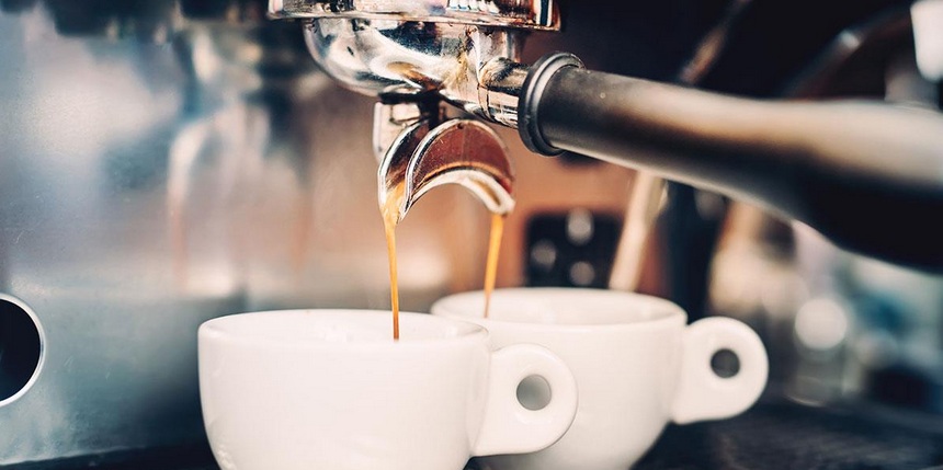 Sale ancora il prezzo del caffè, ma non a Catanzaro: è la città più economica